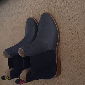 Navy blue bootie